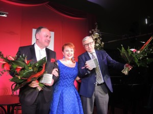 VOX Opera 2015_ na zdjęciu Katarzyna Oleś-Blacha (sopran) oraz Wojciech Golachowski i Andrzej Zdebski (laureaci) fot. E. Bąkowska